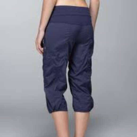 Lululemon Studio Crop Cadet Blue Capri Swift Stretch Mositure Wicking Pants - Picture 8 of 8